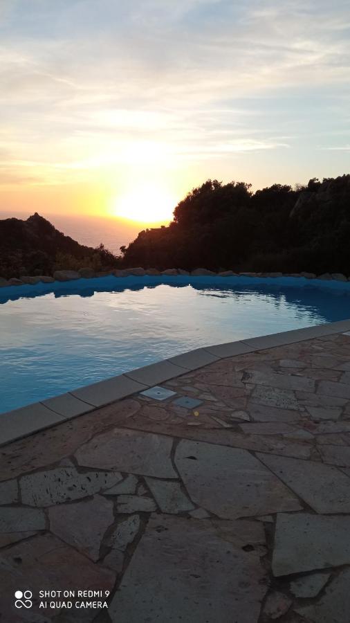 Villetta Rocchi - Costa Paradiso Exterior photo